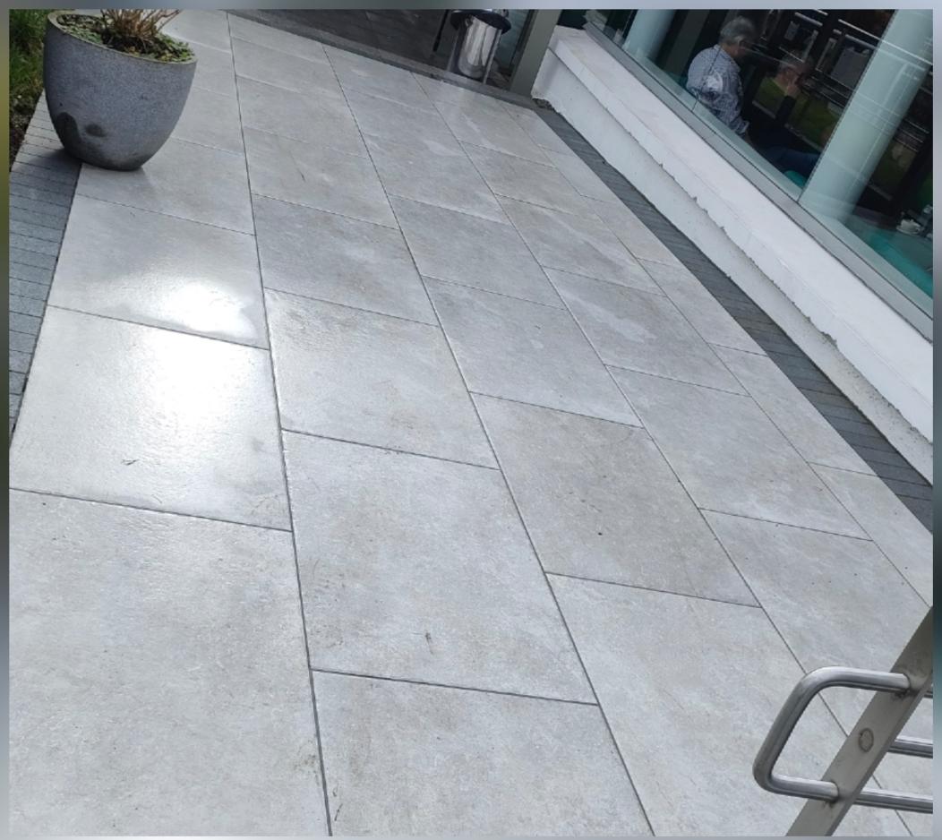 Tiled Walkway Deep Clean after